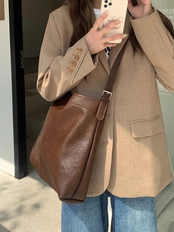 Brown Leather Tote Bag for College Girls with Retro Korean Design